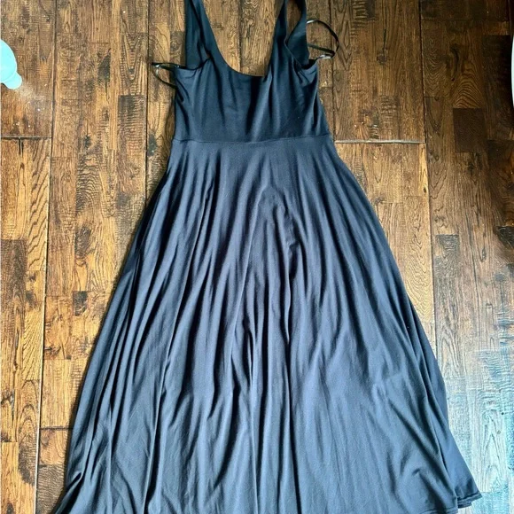 Athleta black Santorini midi dress NWOT size medium - Picture 10 of 13